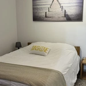 Maison de vacances avec chambre double spacieuse et lumineuse au bord de la mer