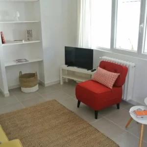 chambre climatisée pour 2 personnes avec lit double dans ce gite "les bateaux" au bord de la mer